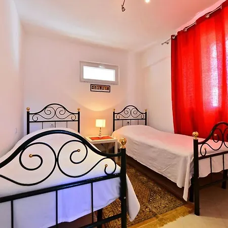 Sonja Summer * Rogoznica (Sibenik-Knin)